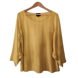 ⭐Mustard Yell Bell Sleeve Pullover ~ BUNDLE TO SAVE!
